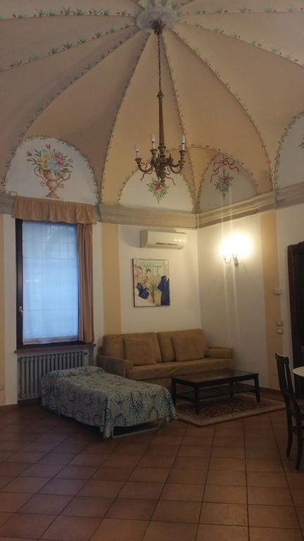 Palazzo Camozzini Apartments Βερόνα Δωμάτιο φωτογραφία